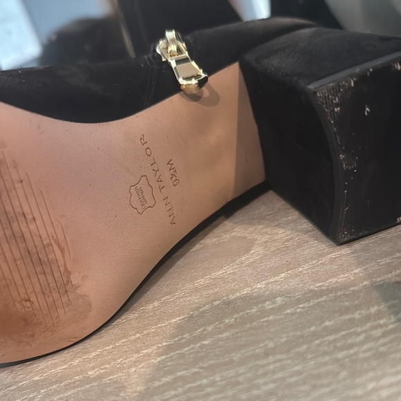 Ann Taylor Black Ankle Boots Sleek Design - Picture 5 of 7